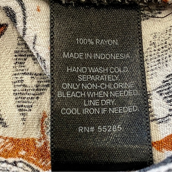 Express Short Sleeve Navy & Burnt Orange Arsty Rayon Paisley Shift Dress - Picture 11 of 11